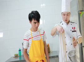 东莞煌旗重庆酸辣粉 基础操作