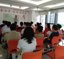 课堂剪影 课堂剪影