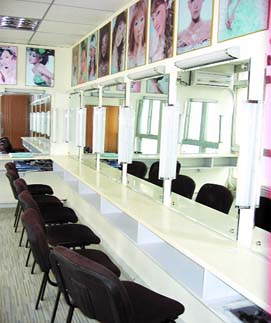 南京朱艳艳彩妆造型教学环境3