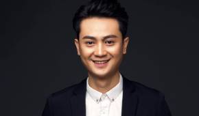 造型总监：彭老师