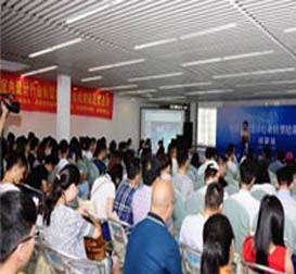 课堂剪影 课堂剪影