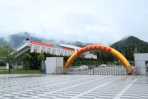 学校概况 学校概况