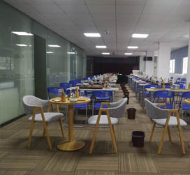 休息區(qū) 休息區(qū)