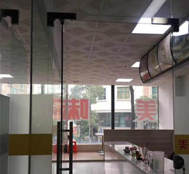 學(xué)校環(huán)境 學(xué)校環(huán)境