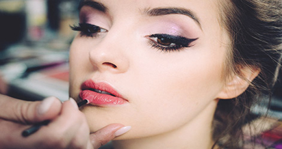 时尚化妆造型简介