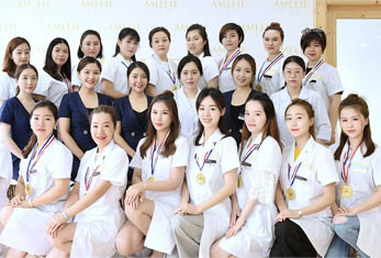 成都艾蜜莉-学员毕业照 成都艾蜜莉-学员毕业照