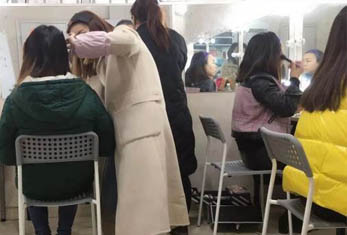 成都娇丽-课堂

剪影