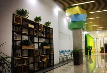 成都凡人教育-走廊 
成都凡人教育-走廊