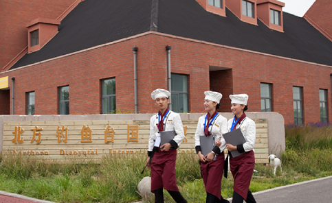 學(xué)校介紹 (1) 學(xué)校介紹 (1)