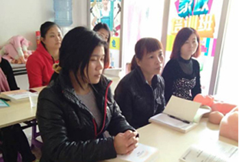 珠海芳馨缘家政实训剪影