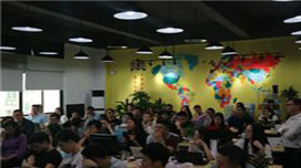 深圳易启电商培训教学环境