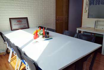 珠海文都考研內(nèi)景2 珠海文都考研內(nèi)景2