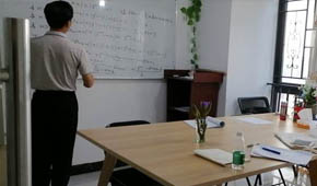 广州德力教育的师资力量怎么样？是不是科班出身？