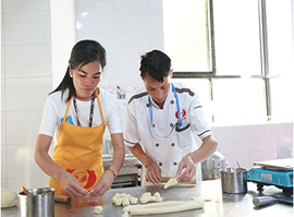 8(SFJ`~9@L0H5Y@{YW6J~7D