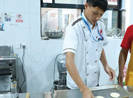 55B%%1`2H0DHB]R{6R]]IT6