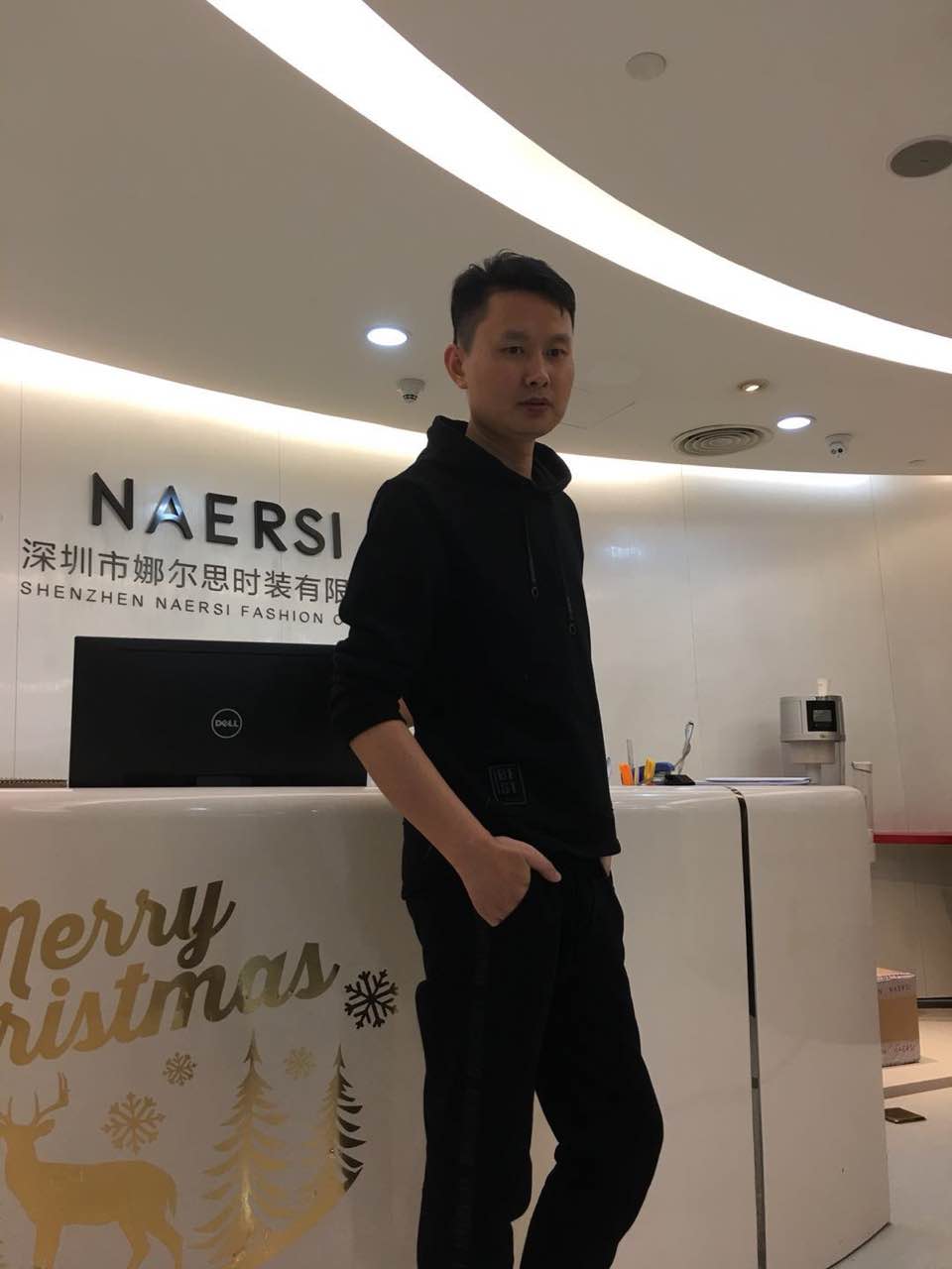 李青锋:深圳市娜尔思时装有限公司:技术总监 李青锋:深圳市娜尔思时装有限公司:技术总监