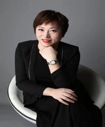 深圳深鹏服装设计学院老师郑雅颖 深圳深鹏服装设计学院老师郑雅颖