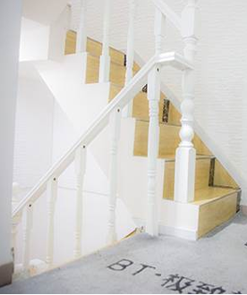 上海BT极致美妆美学学校环境-楼梯