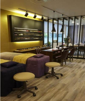 上海廖凡国际美妆艺术教育学校环境-美容室 上海廖凡国际美妆艺术教育学校环境-美容室