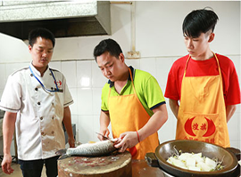 3GBGHTS3ZS)UBP42DI~CZDG