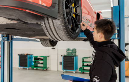 汽车维修中专班 汽车维修中专班