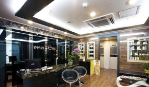 韩国娜瑞斯特美容培训北京分校怎么样？靠不靠谱？