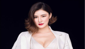 上海艺上美容美发形象设计培训学院美容师：毛毛老师