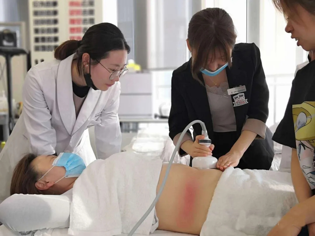 上海韩辰怡美腹部实操技能演示 上海韩辰怡美腹部实操技能演示