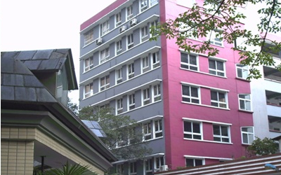 教学楼一角 教学楼一角