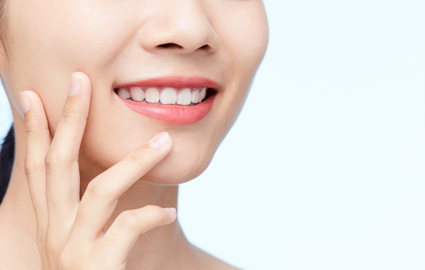 上海冰瓷贴片美牙培训班课程介绍 上海冰瓷贴片美牙培训班课程介绍