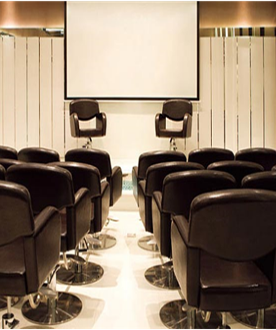 上海金莎美业培训学校环境-多媒体教室