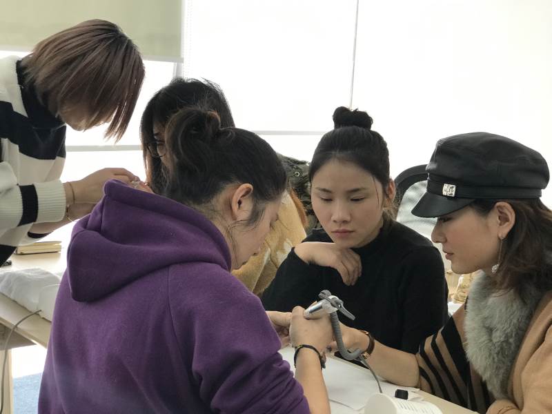 上海InsNails日式美甲美睫培训学校美甲教学现场 上海InsNails日式美甲美睫培训学校美甲教学现场