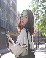 YUE CHEN老师 YUE CHEN老师