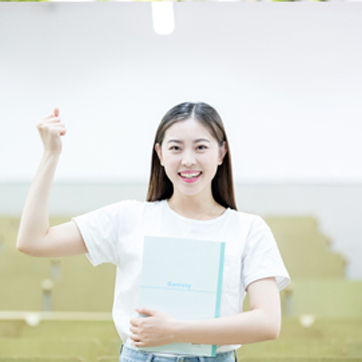 蓝天外语 实力**