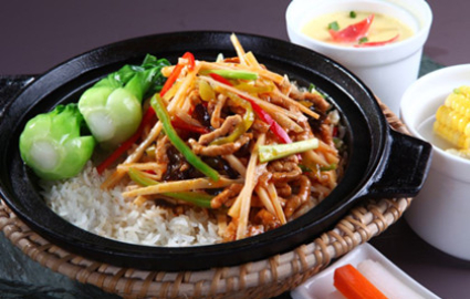 煲仔饭 (1) 煲仔饭 (1)