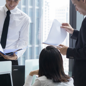 蓝天外语 提升实力