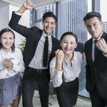 蓝天外语 提升实力