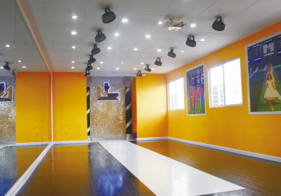 學(xué)校環(huán)境