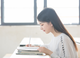 词汇量在3500以上