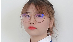 UI金牌讲师：倩倩老师