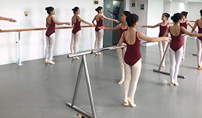 廣州鳳凰藝術(shù)舞蹈培訓(xùn)課堂風(fēng)采一覽