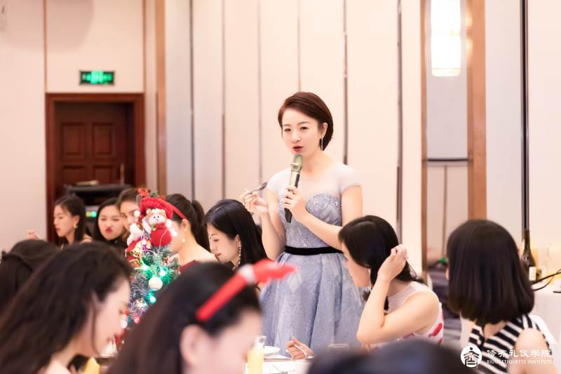 11修齐礼仪学院礼仪培训师培训班课程西餐礼仪培训