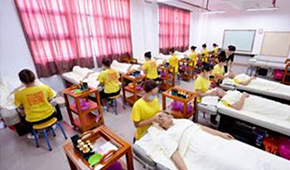 广州领尚美妆学员风采一览