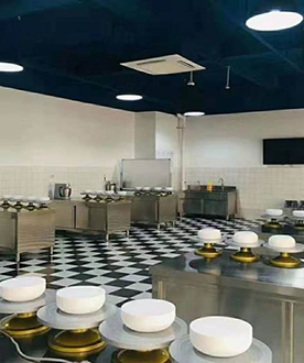 上海王森咖啡西点烘焙培训学校-蛋糕教室