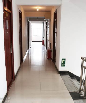 学校环境 (25) 学校环境 (25)