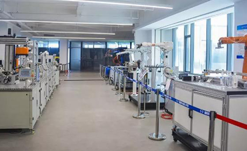 上海指南車機(jī)器人培訓(xùn)學(xué)校 上海指南車機(jī)器人培訓(xùn)學(xué)校