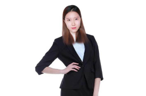 李老师 (1) 李老师 (1)