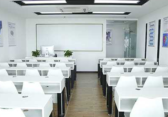 學(xué)校環(huán)境