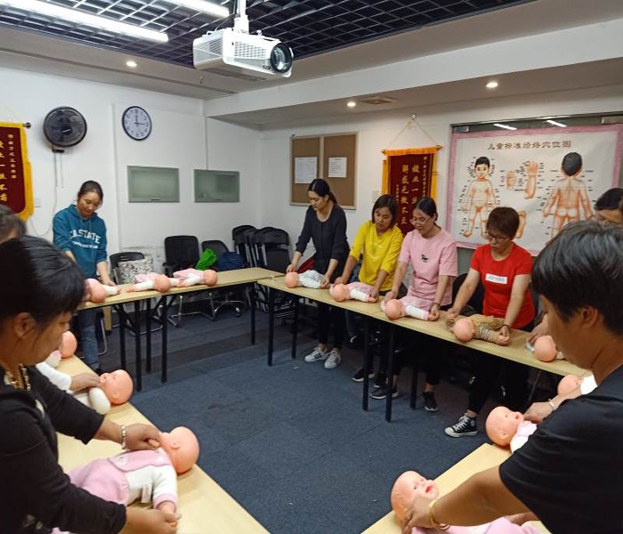 月嫂实操课程中 月嫂实操课程中