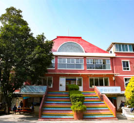 學(xué)校外觀 學(xué)校外觀